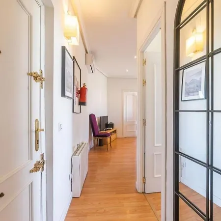 Apartament Glorieta Puerta De Toledo Madrid Exterior photo