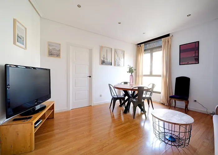 Apartament Glorieta Puerta De Toledo